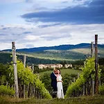 Poggio Cennina 3*