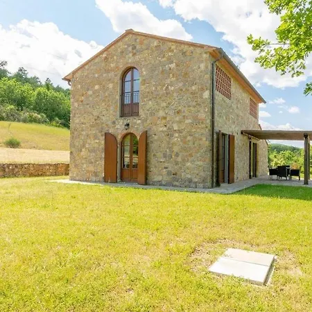 Resort Poggio Cennina 3*