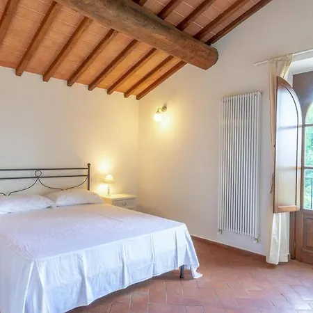 Poggio Cennina 3* Bucine