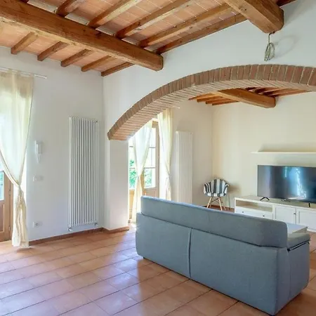 Resort Poggio Cennina 3*