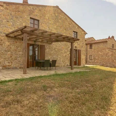 Poggio Cennina 3* Bucine