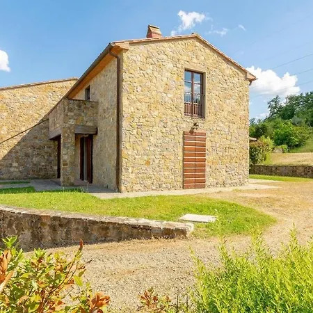 Resort Poggio Cennina
