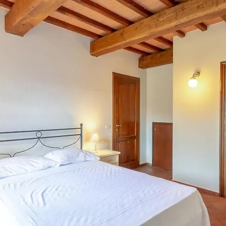 Poggio Cennina 3* Bucine