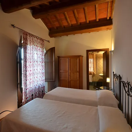 Poggio Cennina & I Borghi Della Selvaccia Üdülőközpont 3*