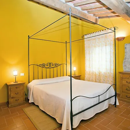 Üdülőközpont Poggio Cennina & I Borghi Della Selvaccia