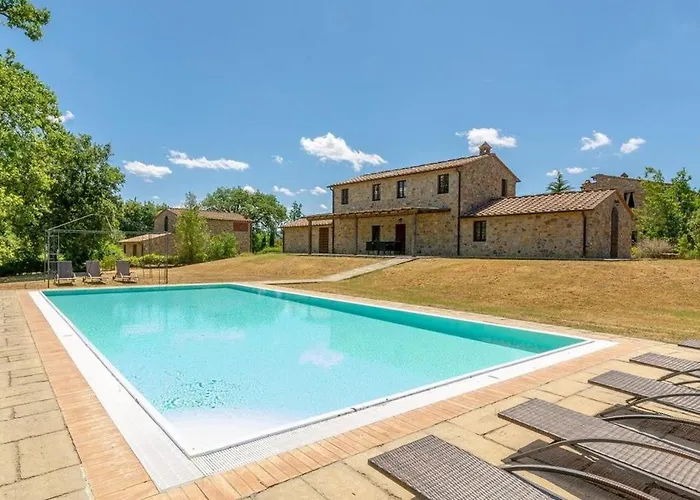 Poggio Cennina 3* Bucine