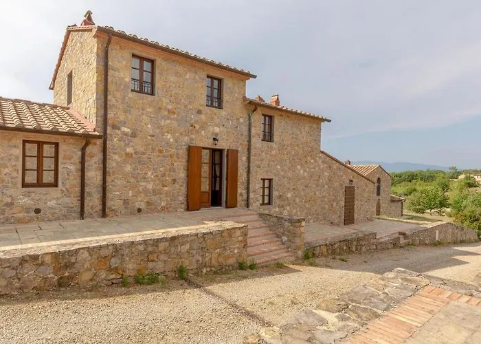 Rezort Poggio Cennina